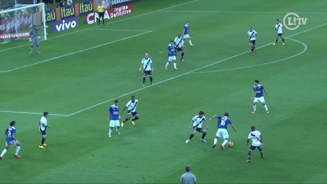 Relembre o golaço de Lucas Silva contra o Vasco em 2013