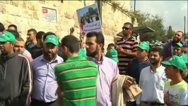 Jérusalem : des Palestiniens et des policiers israéliens s'affrontent sur l'esplanade des Mosquées