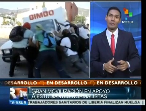 México: universitarios se solidarizan con estudiantes de Ayotzinapa