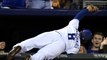 Royals' Mike Moustakas Makes Insane Diving Catch