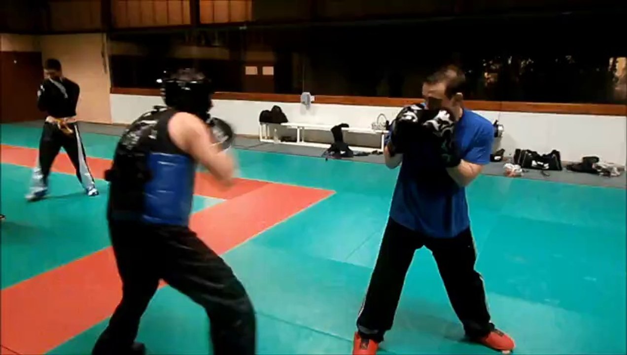 Brignais Full Contact Light Contact