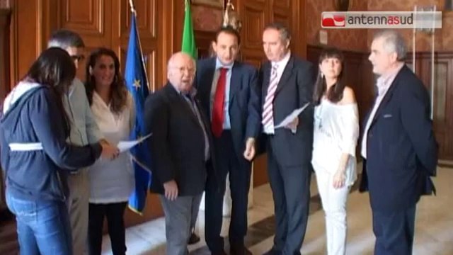 TG 15.10.14 Bari non dimentica 23 anni dopo il rogo del teatro Petruzzelli