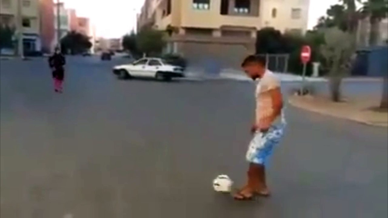 Cette femme marocaine vous met la misère au football