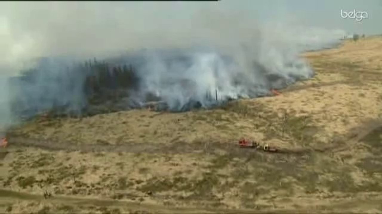 Le feu ravage 1.000 hectares dans les Fagnes