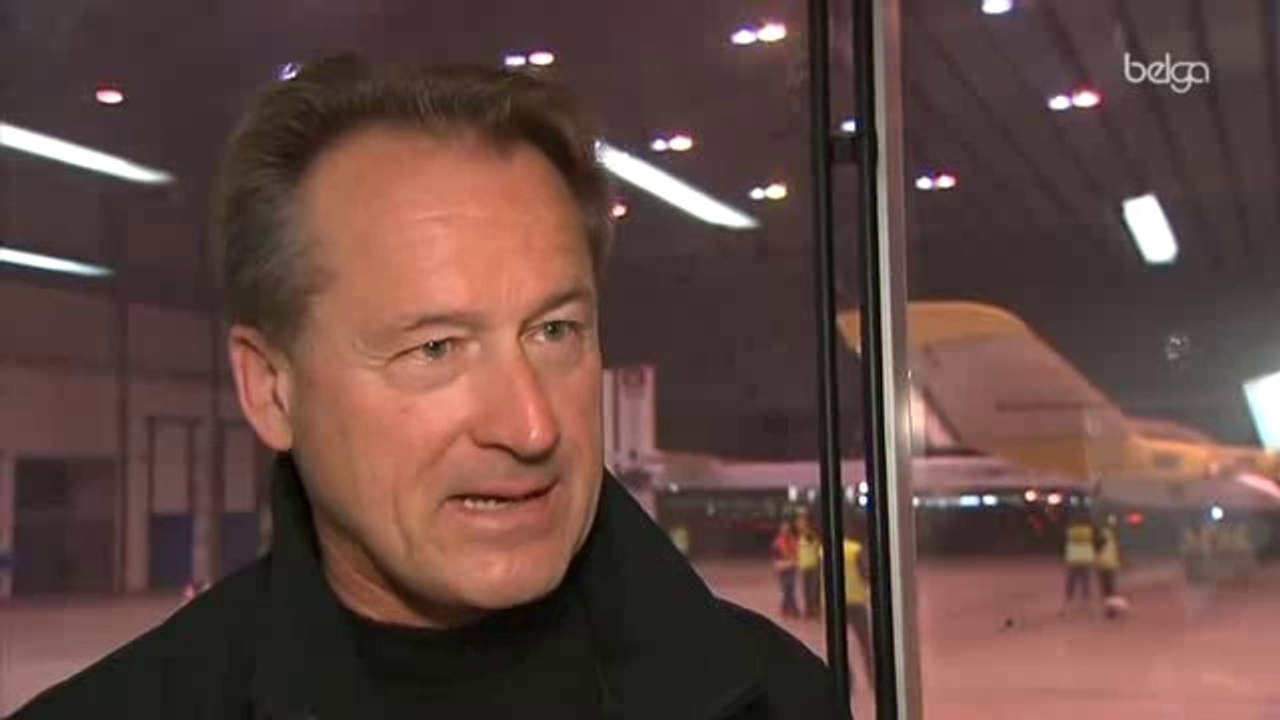 Le Solar Impulse en route vers Paris