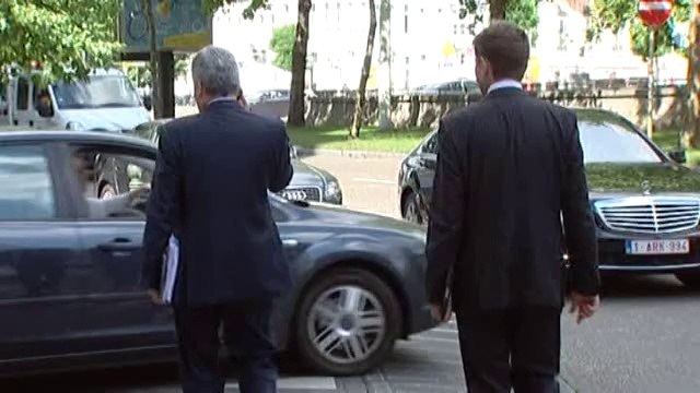 Reynders: ministre-présidence ou mayorat à Uccle ?