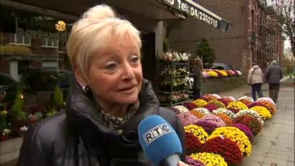 Veille de Toussaint, les cimetières se parent de fleurs