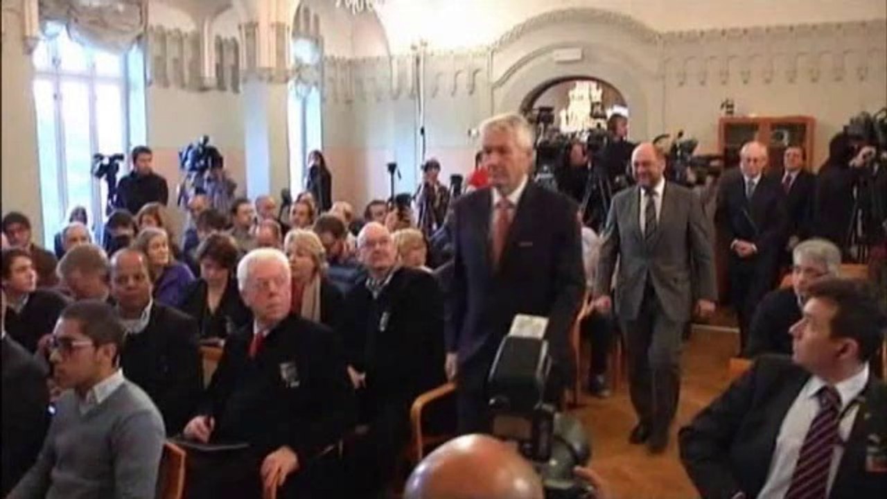 Van Rompuy, Barroso et Schulz à Oslo pour recevoir le prix Nobel de la paix