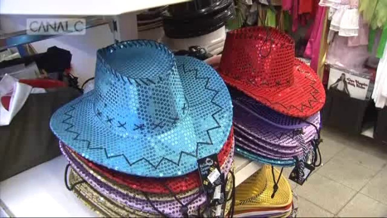 Se déguiser pour le Nouvel an, c'est tendance