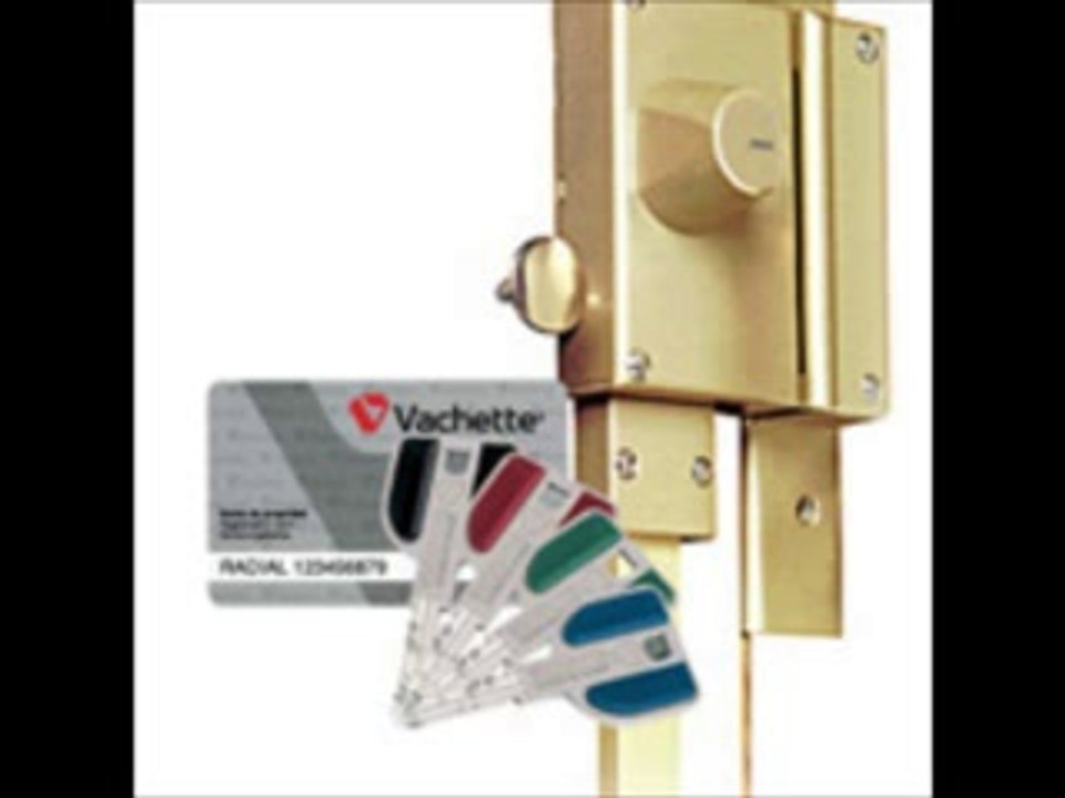 artisan serrurier Lizines  77650 Tel: 01_56_47_08_25 ouverture de porte claque