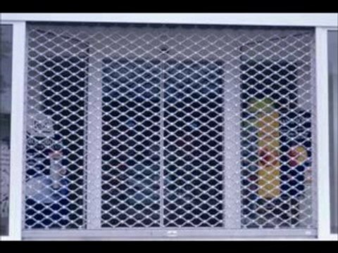 artisan serrurier Bussières 77750 Tel: 01.56.47.08.07 fermeture metallique