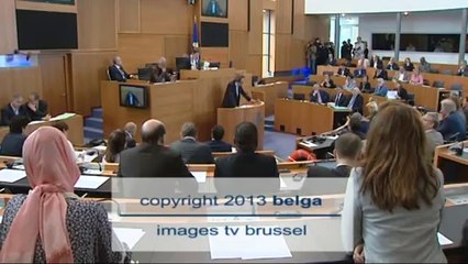 Rudi Vervoort a prêté serment devant le parlement bruxellois