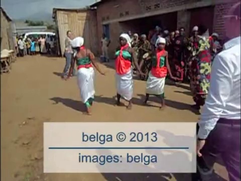 Rudy Demotte s'offre une danse aux couleurs locales au Burundi