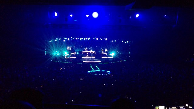 Indochine - J'ai demandé à la lune LIVE