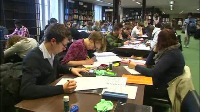 Les bibliothèques prises d'assaut par les étudiants en blocus