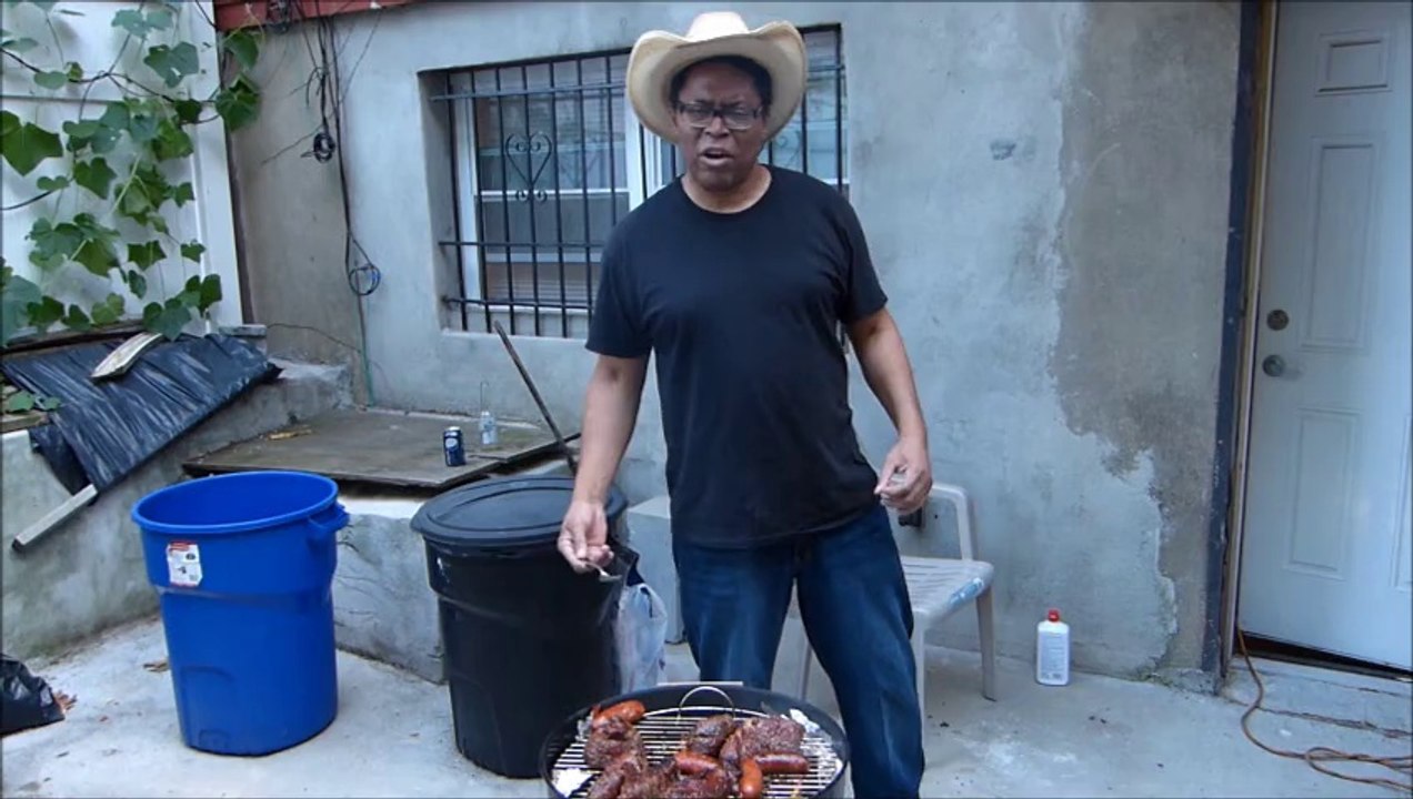Dallas Cowboy Video, Dallas BBQ Video with Dallas Plummer in Dallas Texas