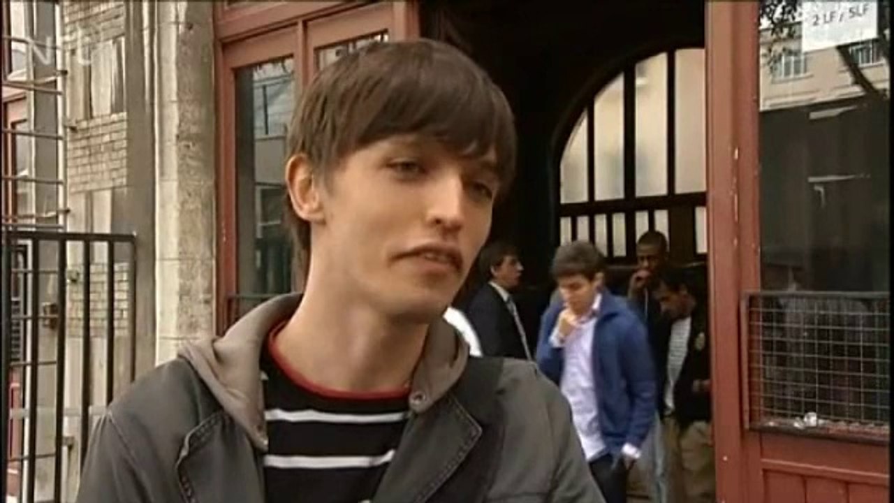 Fusillade à Bruxelles : hommage aux victimes dans les écoles bruxelloises