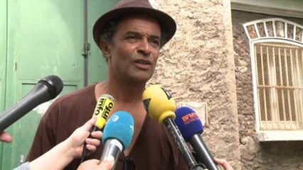 Yannick Noah donne un concert à la prison de Fresnes