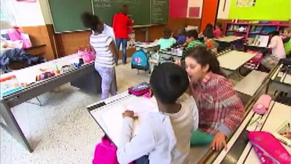 Un boîtier qui mesure la qualité de l'air dans les classes