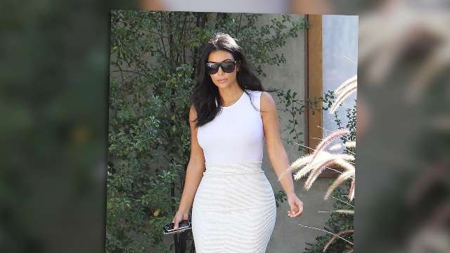 Kim Kardashian Is Looking Super Chic
