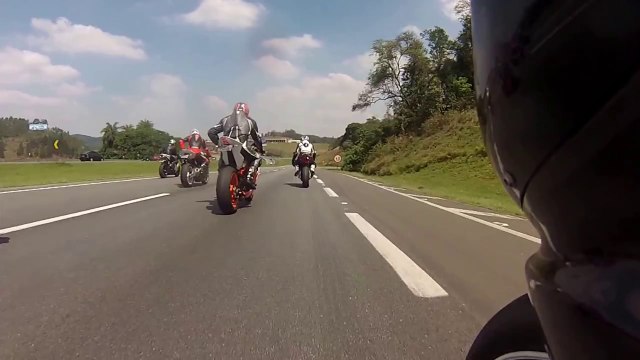 Lamborghini Aventador e o pega das motos S1000RR vs ZX10R 06