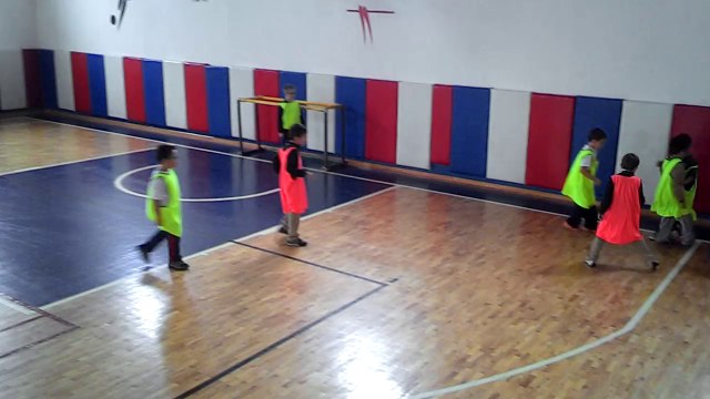 2-A VE 2-B FUTBOL TURNUVASI ( DOSTLUK MAÇI )