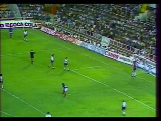 Thierry Roland lors de France - Allemagne 82