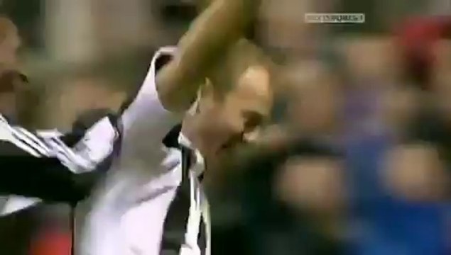 No6. Alan Shearer, NEWCASTLE v Everton, 2002/03