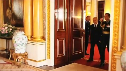 Le clip de Shimon Peres sur Facebook