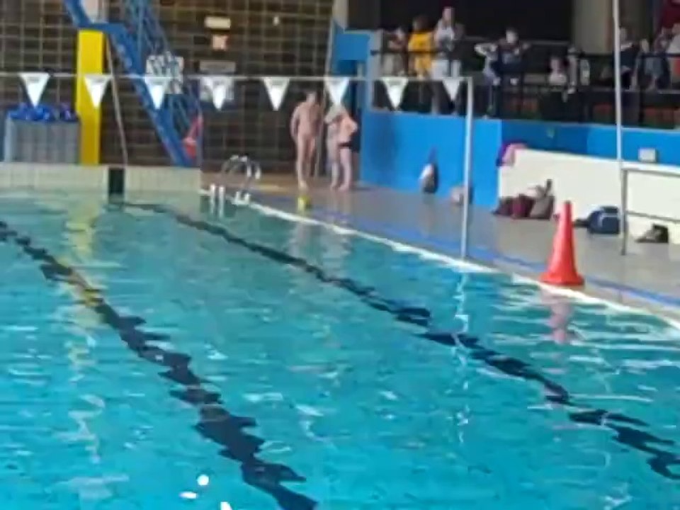 Piscine de Gilly