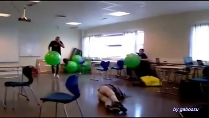 Quand les filles se tapent la honte