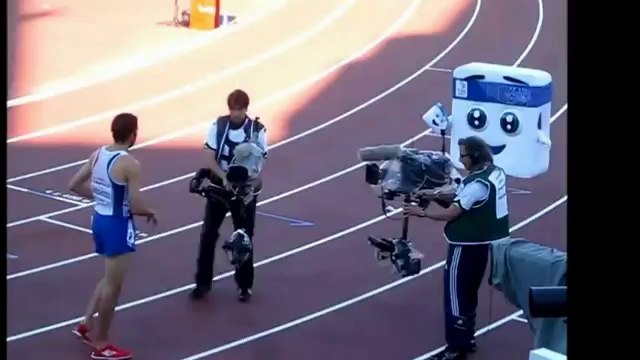 Helsinki 2012: Mahiedine Mekhissi-Benabbad s'énerve sur la mascotte