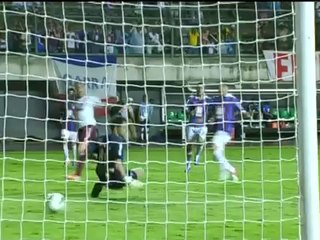 Le numéro de Bruno Vieira contre Vieira