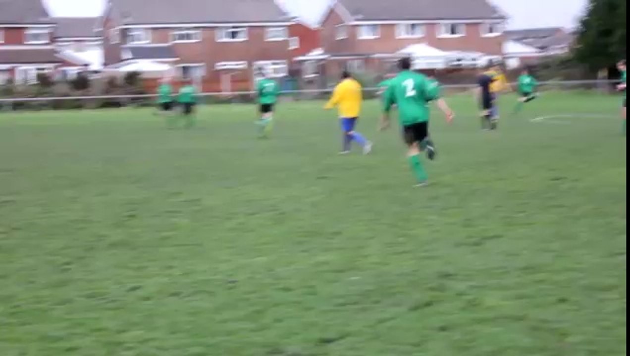 Le superbe retourné d'un amateur anglais