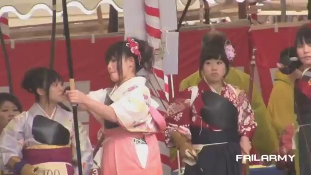 Compil de chutes de filles