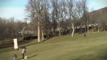 Un aigle royal tente d'enlever un enfant au Canada