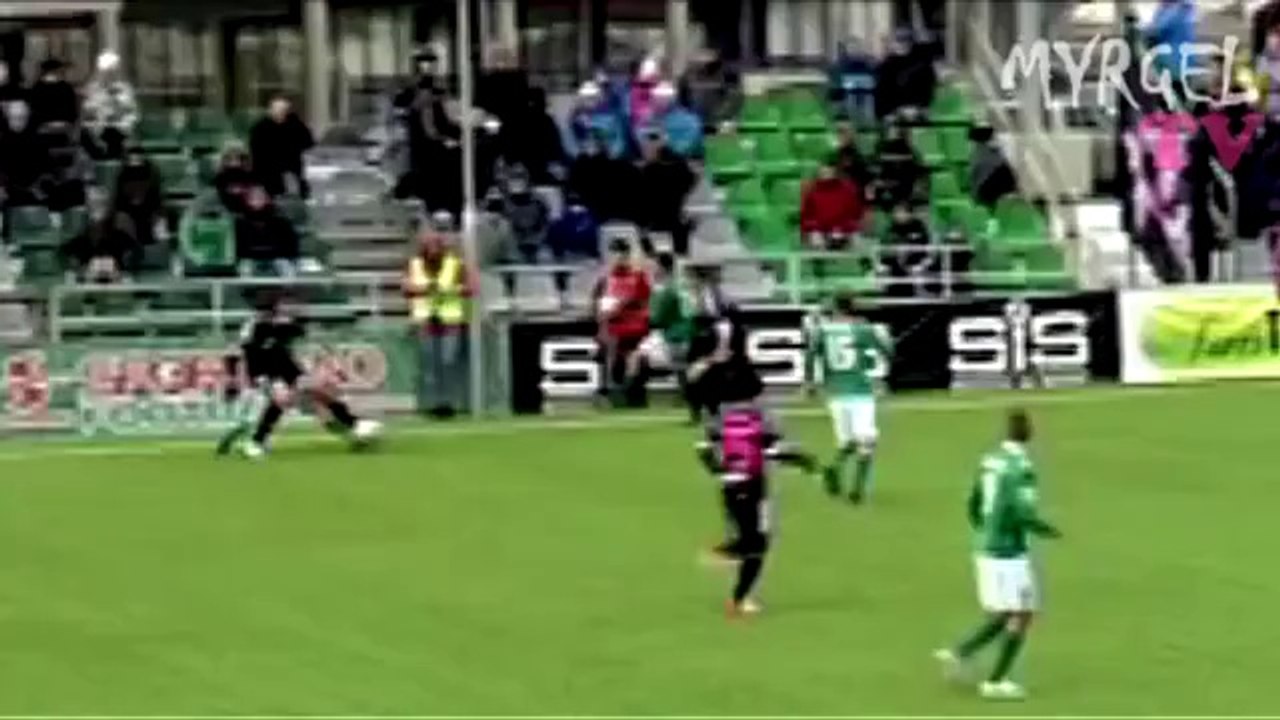 Un joueur blesse un ramasseur de balle