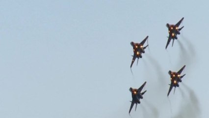 Putin attends Belgrade liberation parade