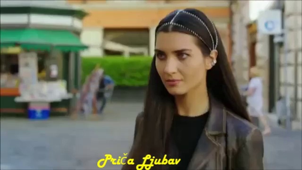 Tuba Büyüküstünيا أجمــل مــن كل البشــر