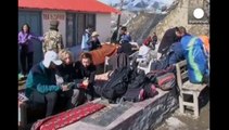 In Nepal si aggrava il bilancio dei morti causati dalla tempesta di neve sull'Himalaya