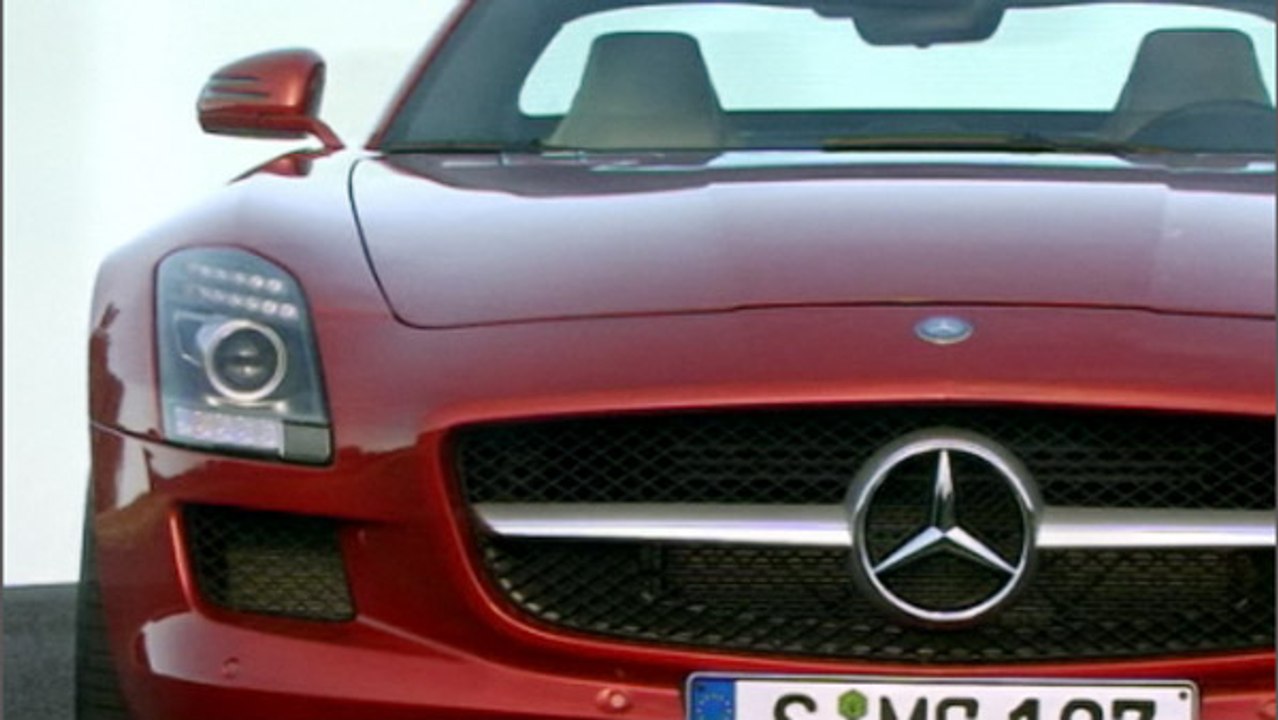 Mercedes Benz SLS AMG