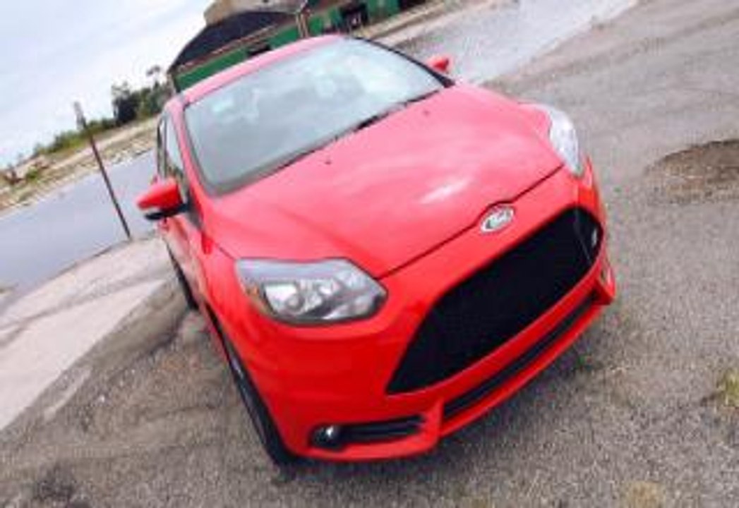 Review: 2014 Ford Focus ST