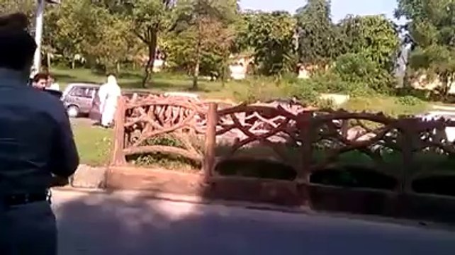 Even in Islamabad People Have started Rising Against VIP Culture. This happened today in Islamabad