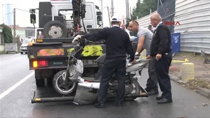 Kasksız Motosiklet Sürücüsü Kazada Öldü