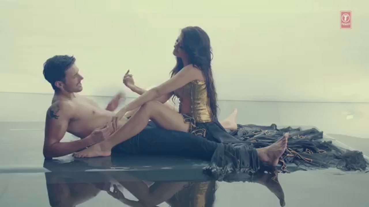 Exclusive_Mohabbat Barsa De Full Video Song Ft. Arjun _ Creature 3D, Surveen Chawla, Rajneesh Duggal - ytPAK.com