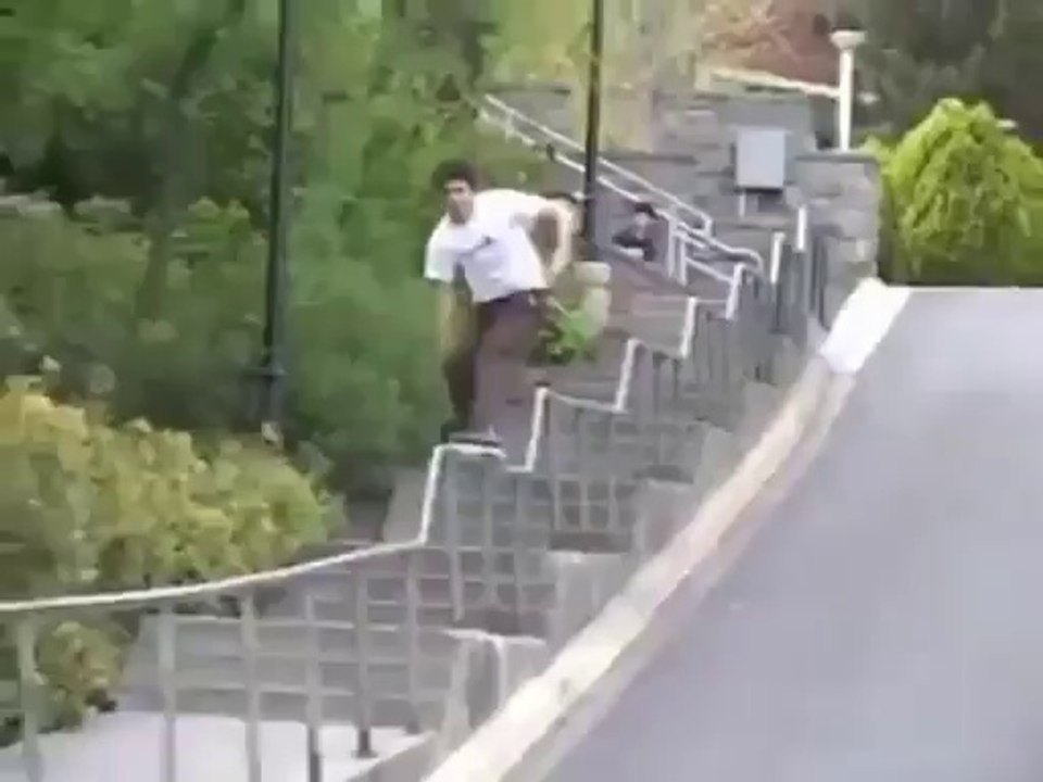 Funniest Fall Ever - Video Dailymotion