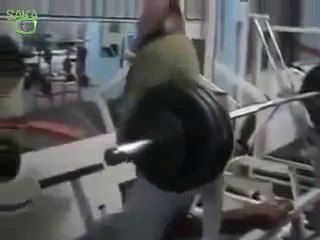 Göbek Yardımı ile Halter Kaldırma