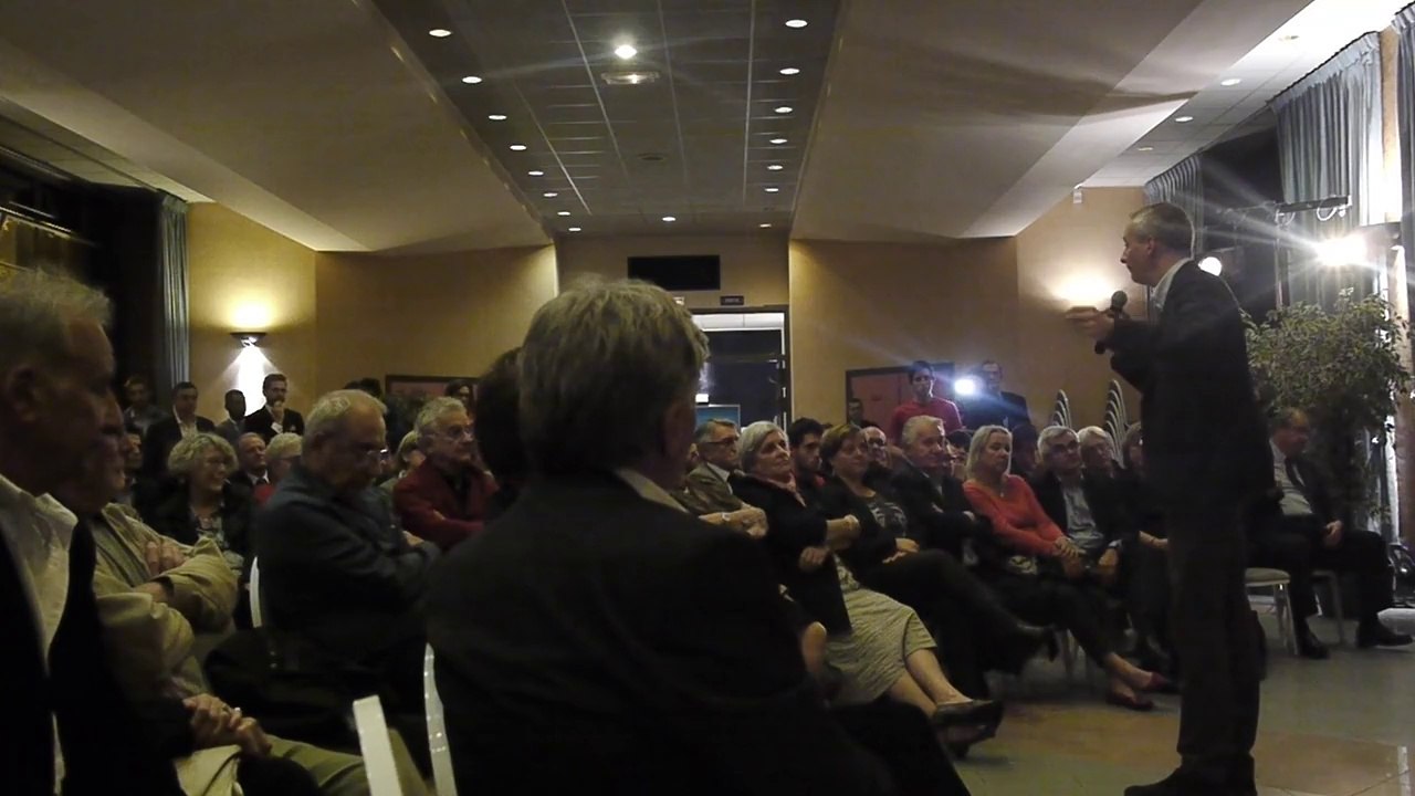 Bruno Le Maire invité de l'UMP Rueil-Malmaison - questions de la salle n°3