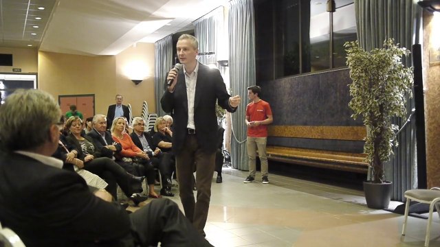 Bruno Le Maire invité de l'UMP Rueil-Malmaison - questions de la salle n°4