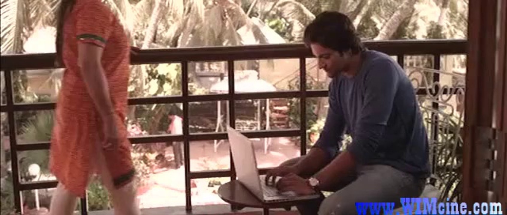 Sonali Cable (2014)_clip3